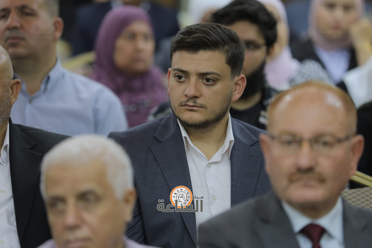 Madar Al-Saa Images 0.47492757169214417