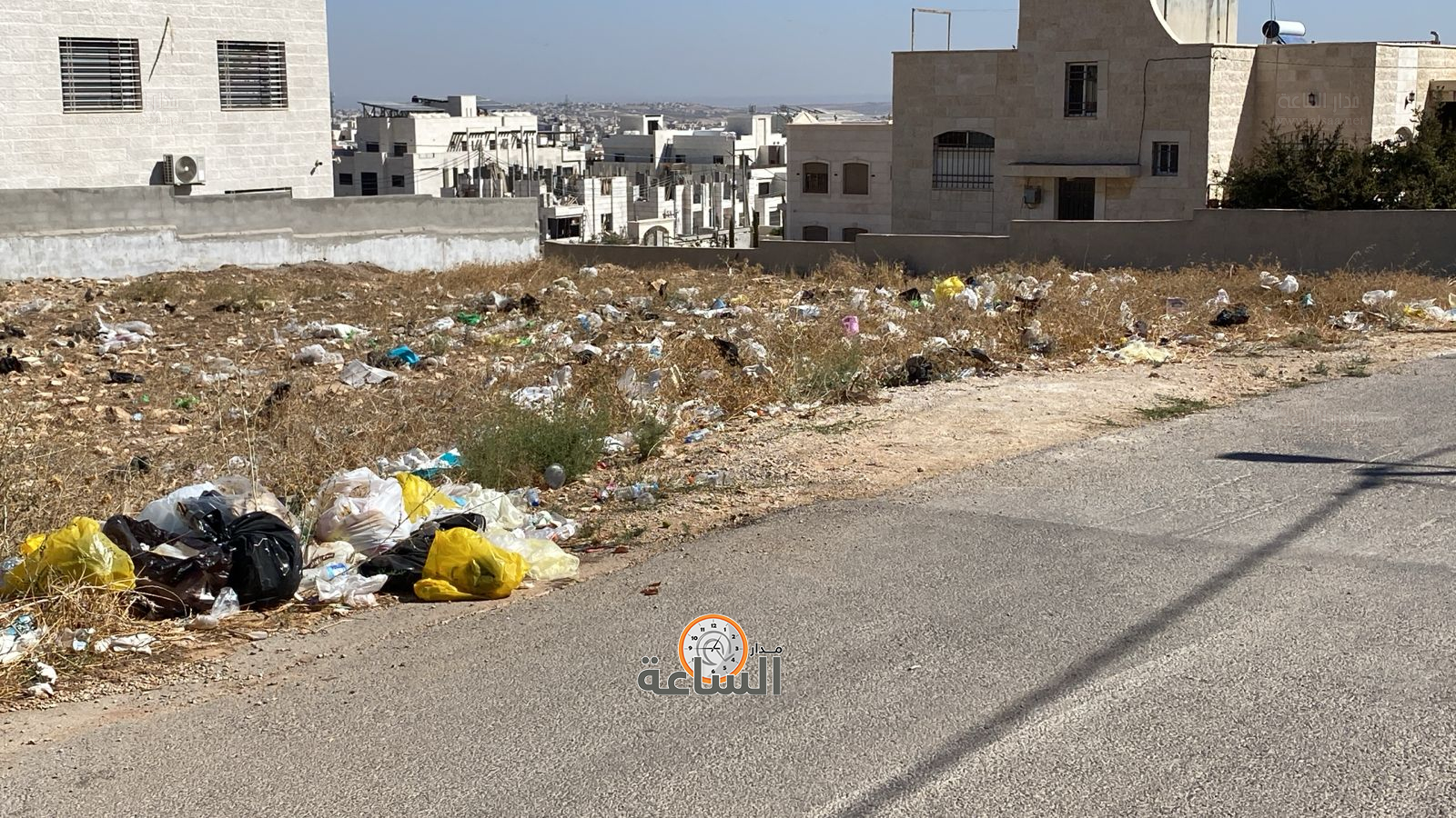 Madar Al-Saa Images 0.540670667468891