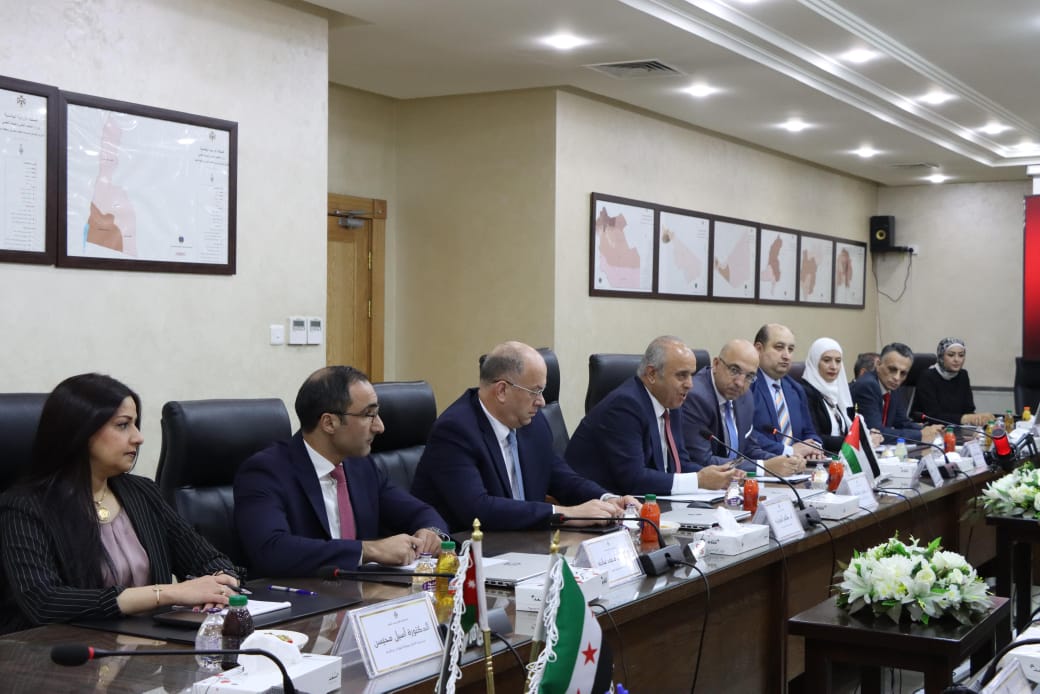 Madar Al-Saa Images 0.3184209285775259