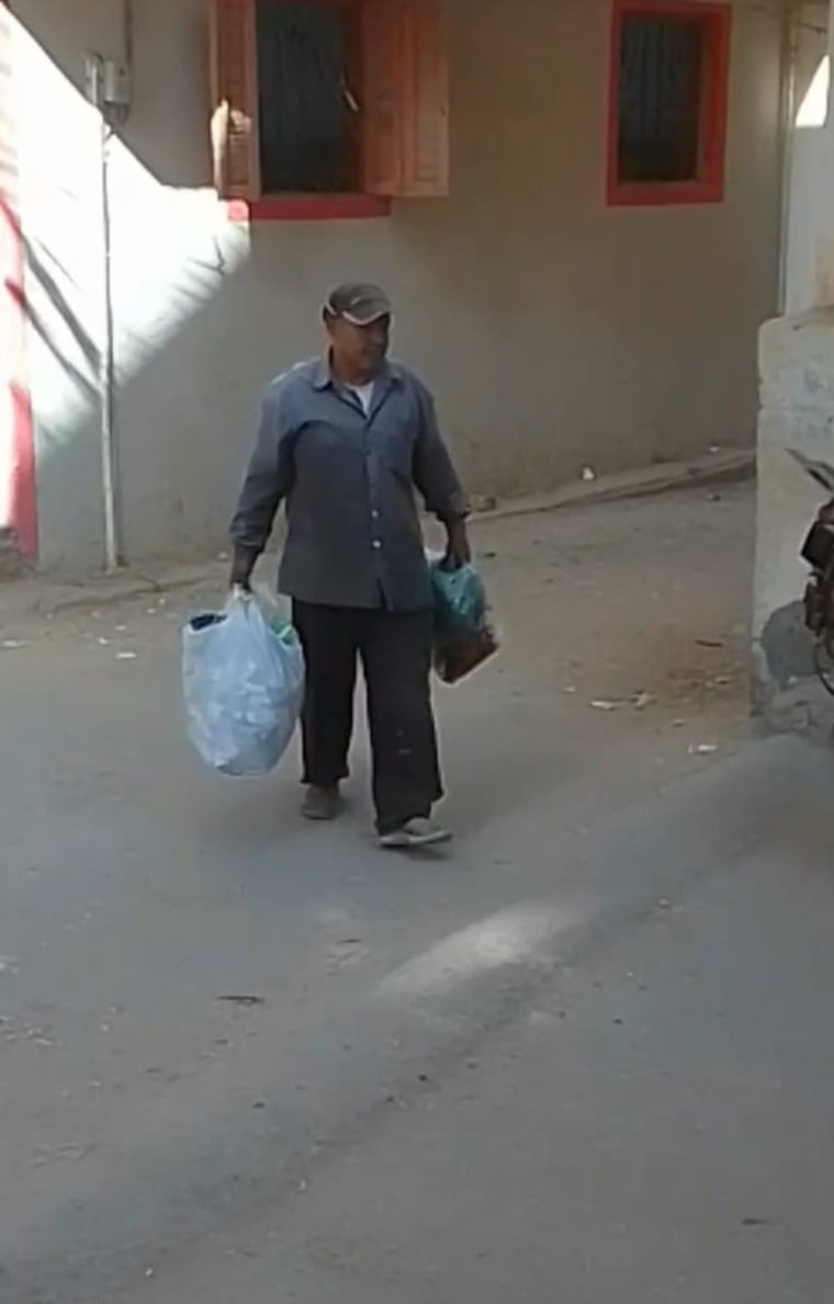 Madar Al-Saa Images 0.6765119539395432