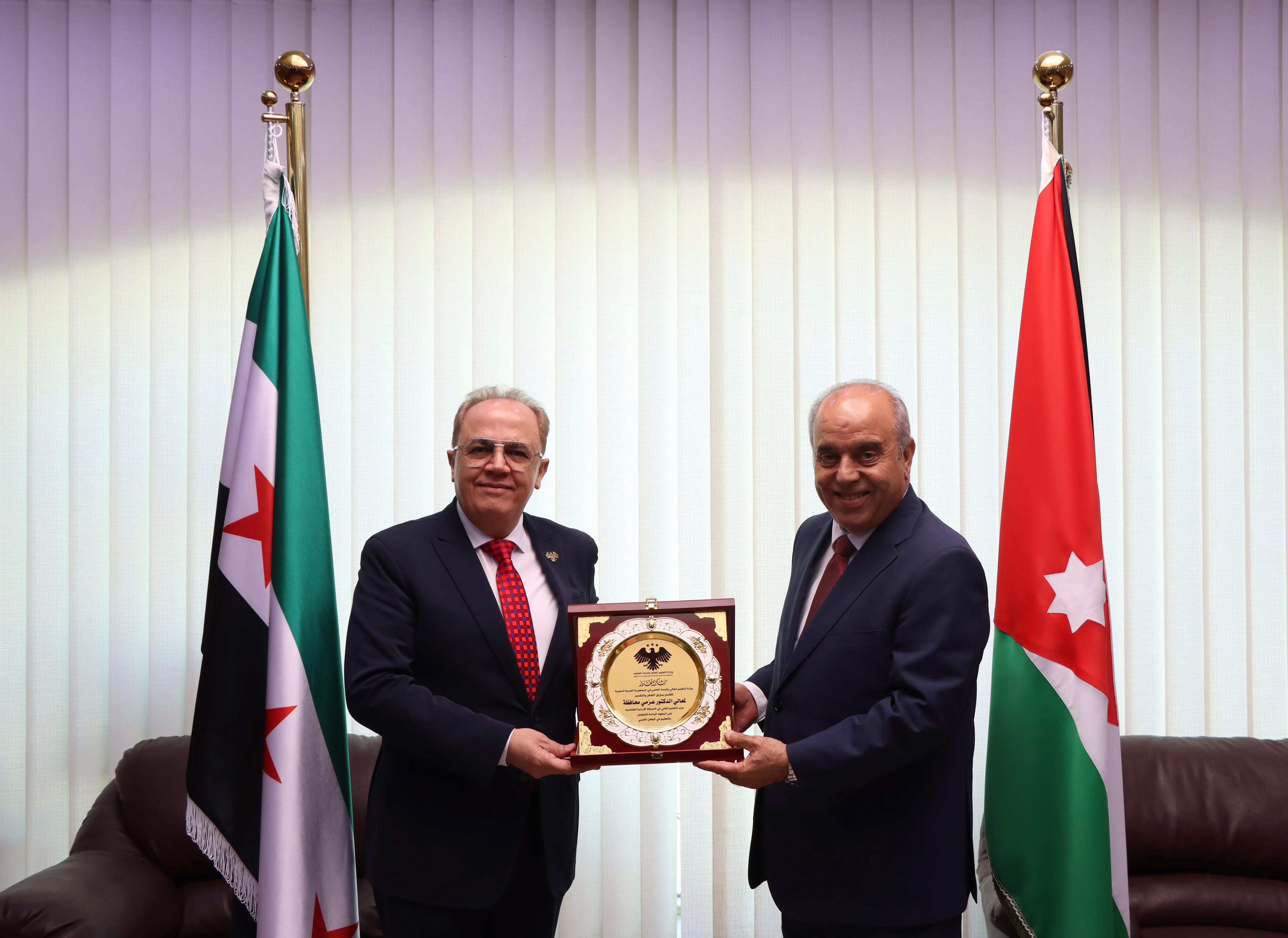 Madar Al-Saa Images 0.5427575224250587