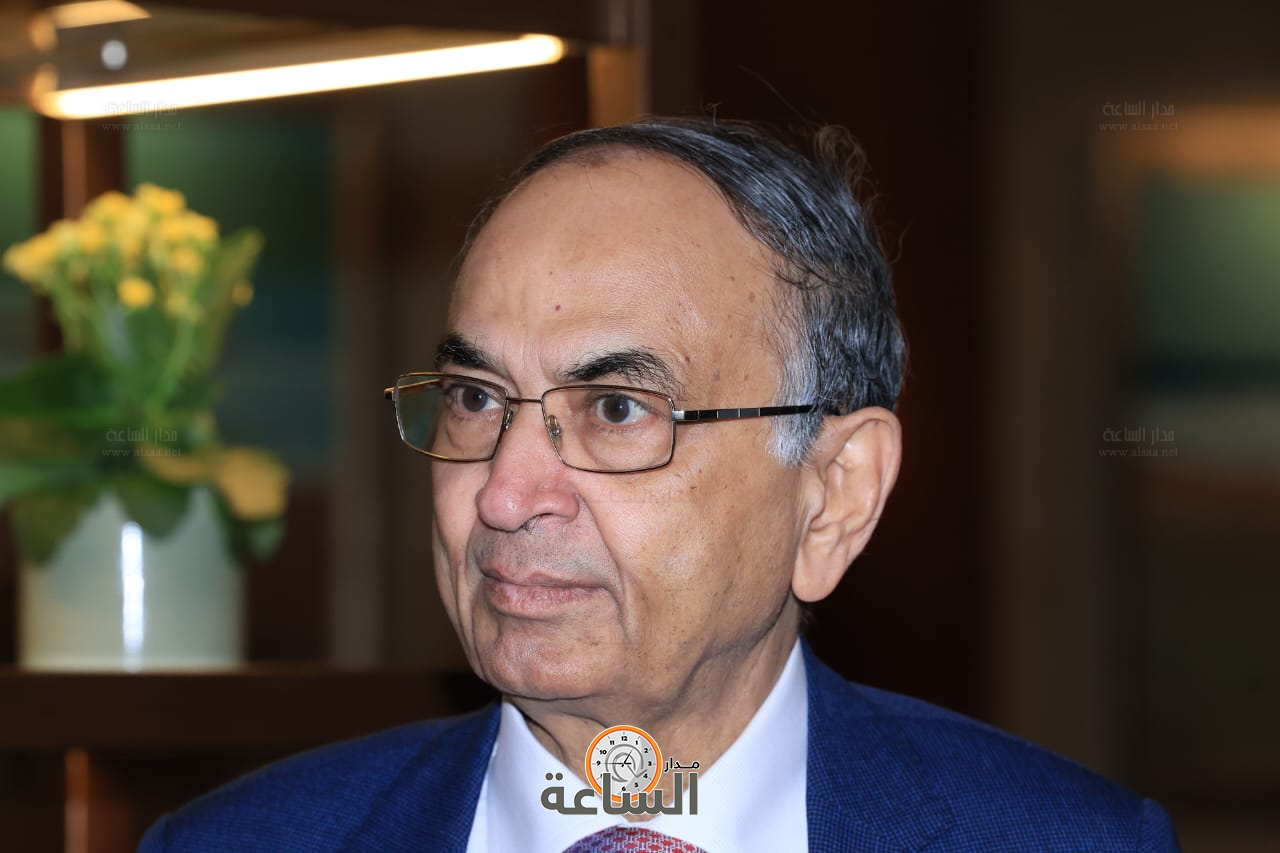 Madar Al-Saa Images 0.8824244357206885