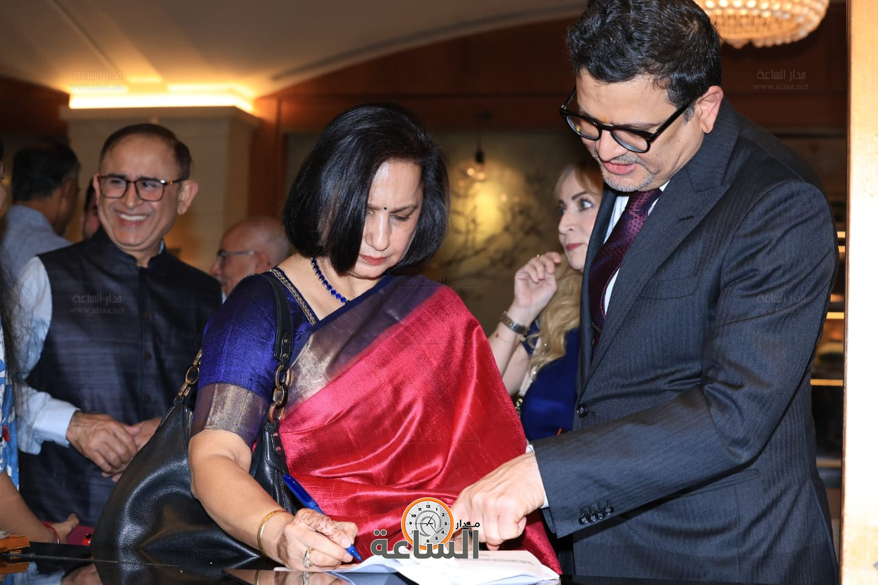 Madar Al-Saa Images 0.2880729178625223