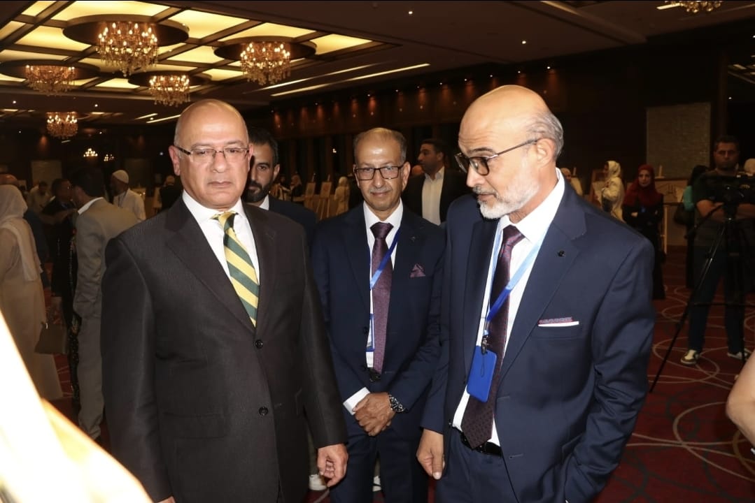 Madar Al-Saa Images 0.3252748370681391