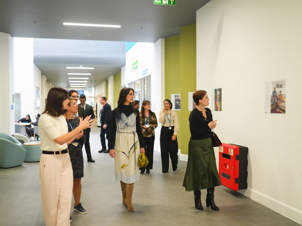 Madar Al-Saa Images 0.9612955707011465