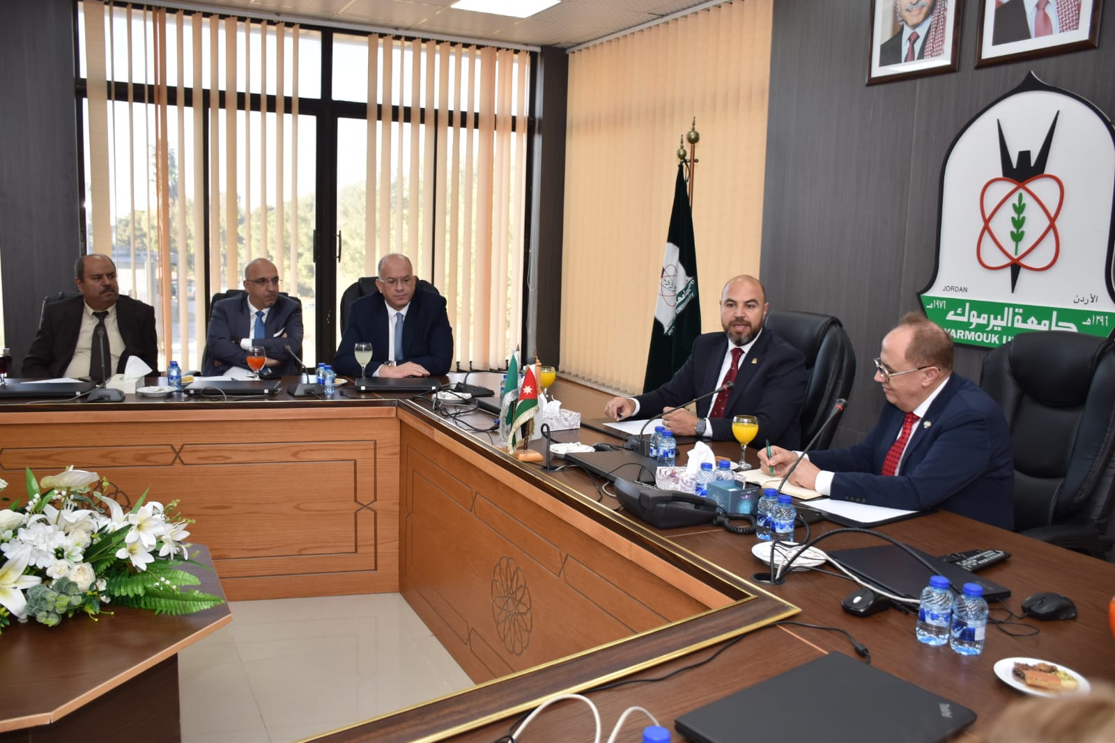 Madar Al-Saa Images 0.17494082096302754