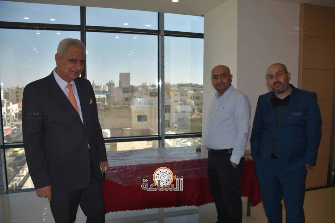 Madar Al-Saa Images 0.5485103701001276