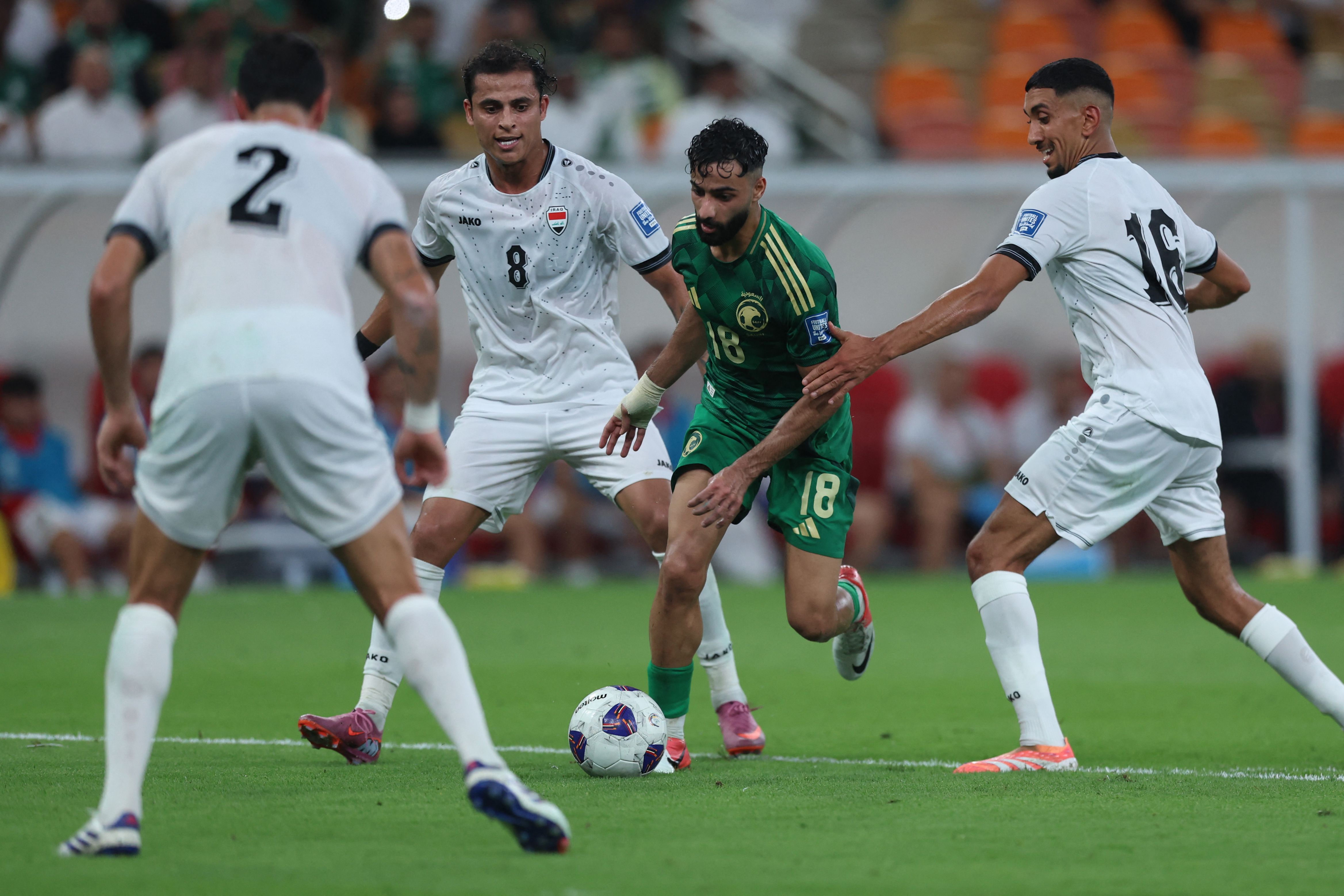 Madar Al-Saa Images 0.2022829134808618