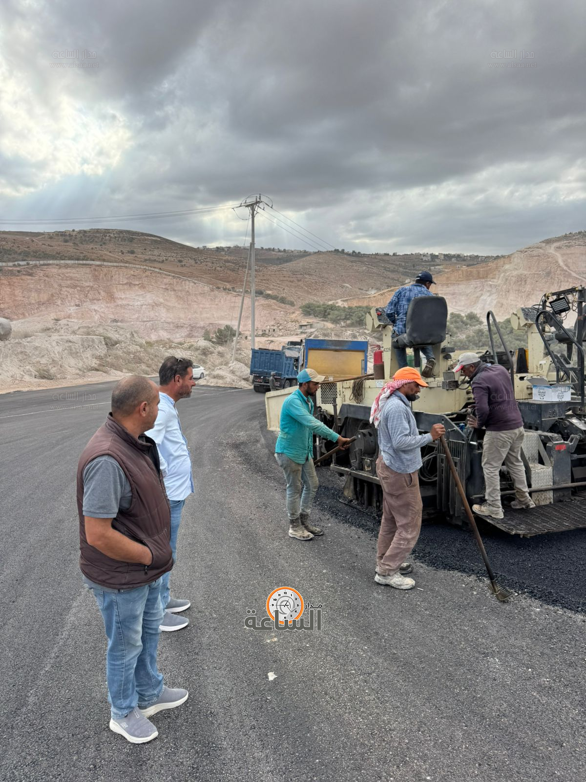 Madar Al-Saa Images 0.0006165825632300503