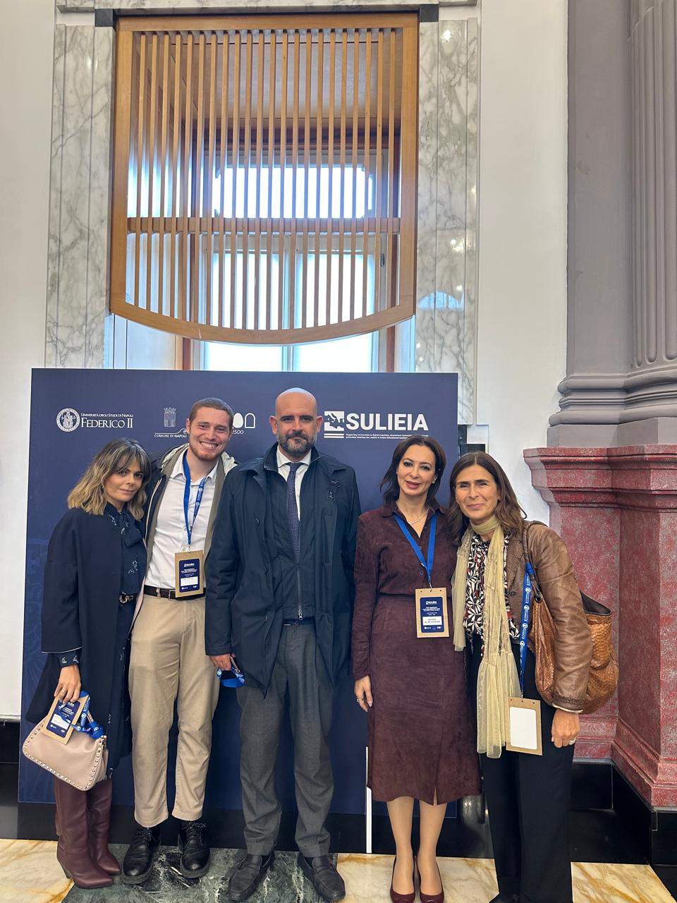 Madar Al-Saa Images 0.8833664985213686