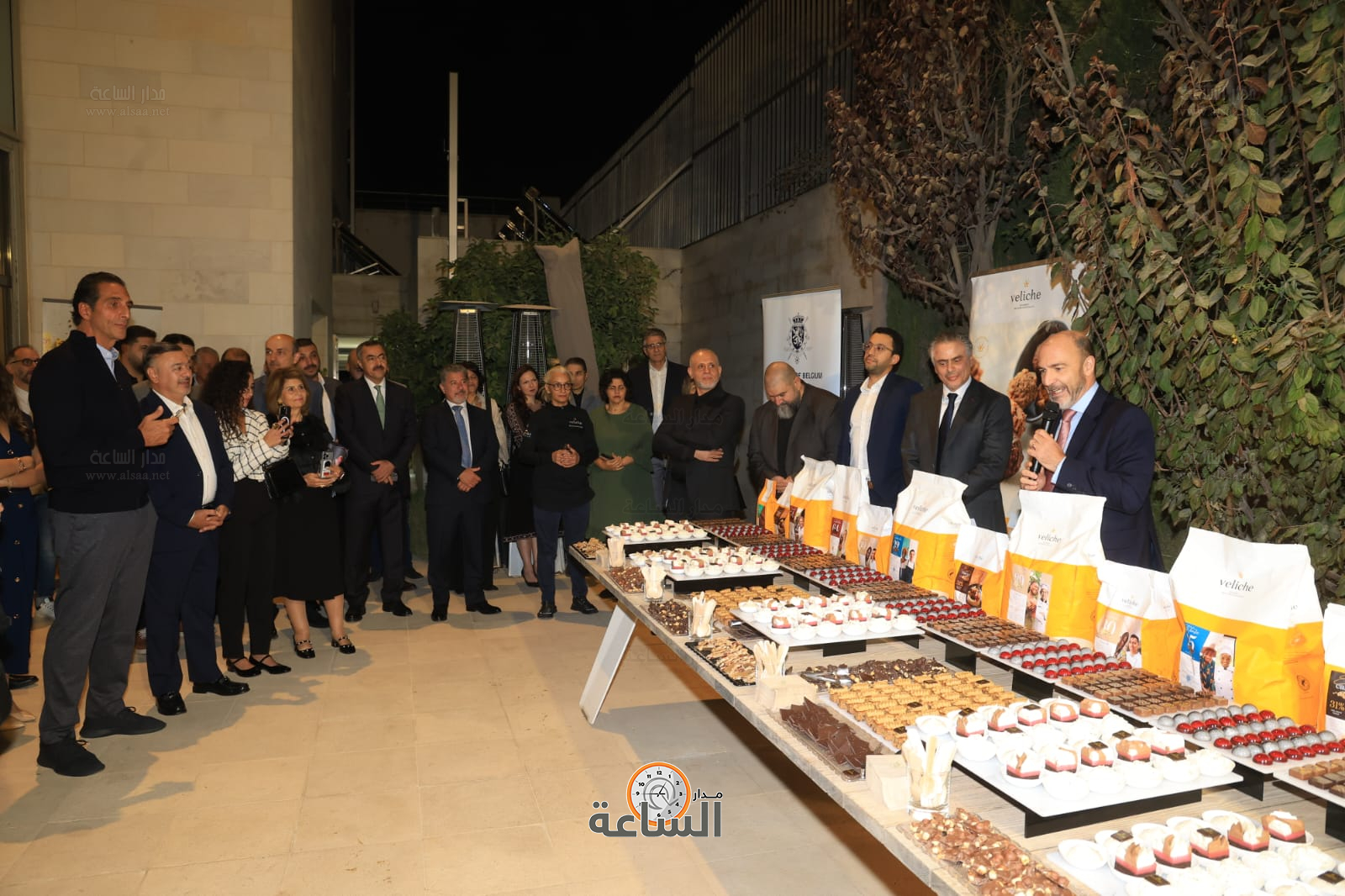 Madar Al-Saa Images 0.42410498815113773