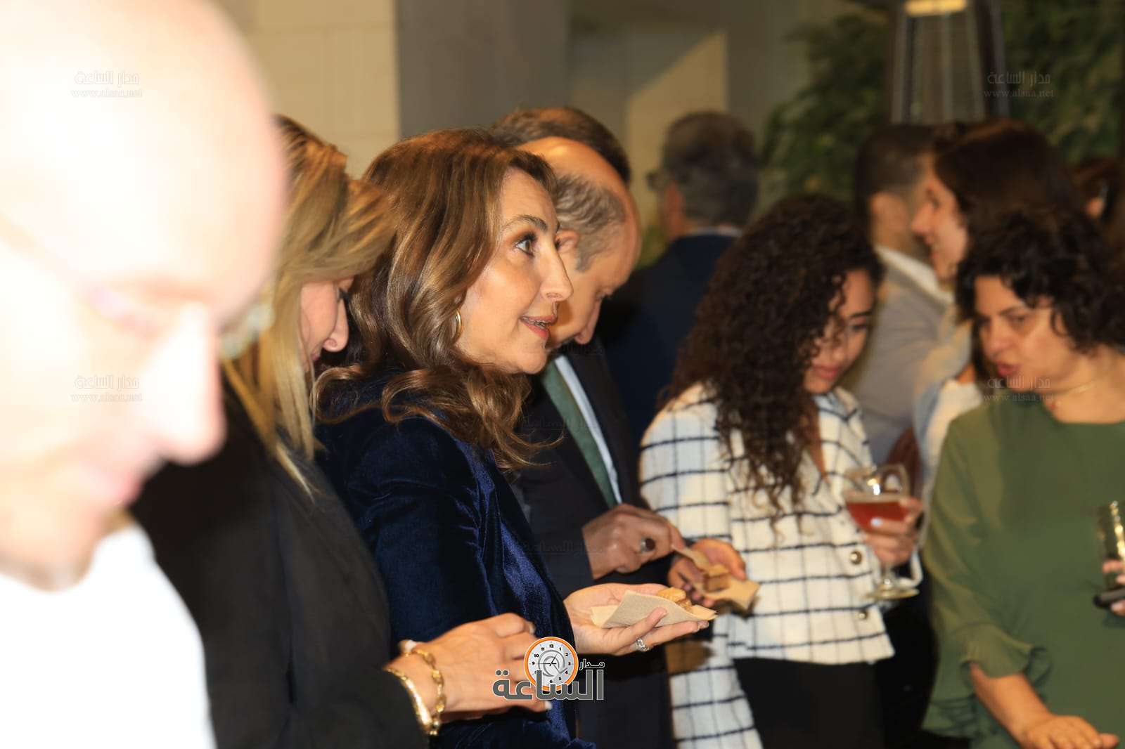 Madar Al-Saa Images 0.45585479645055293