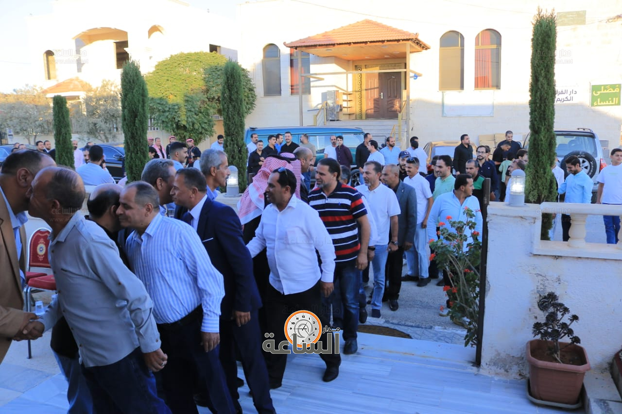 Madar Al-Saa Images 0.5430656567881471