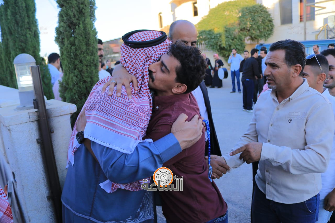 Madar Al-Saa Images 0.769609249671212