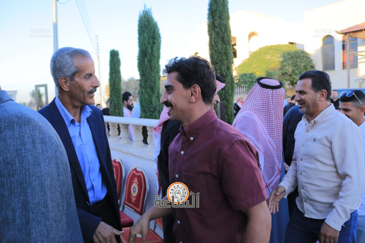 Madar Al-Saa Images 0.42723113905722687