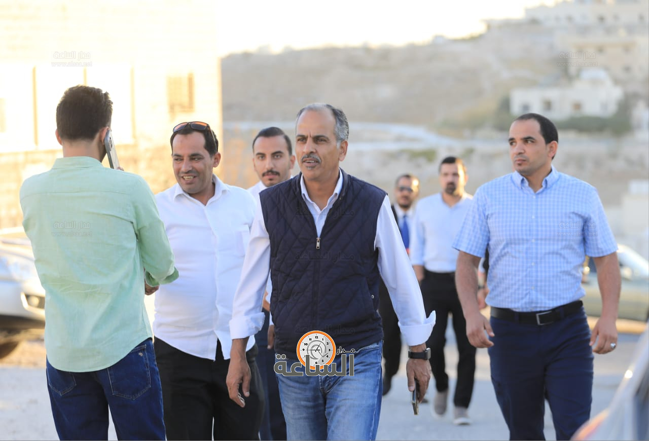 Madar Al-Saa Images 0.5388437376600255