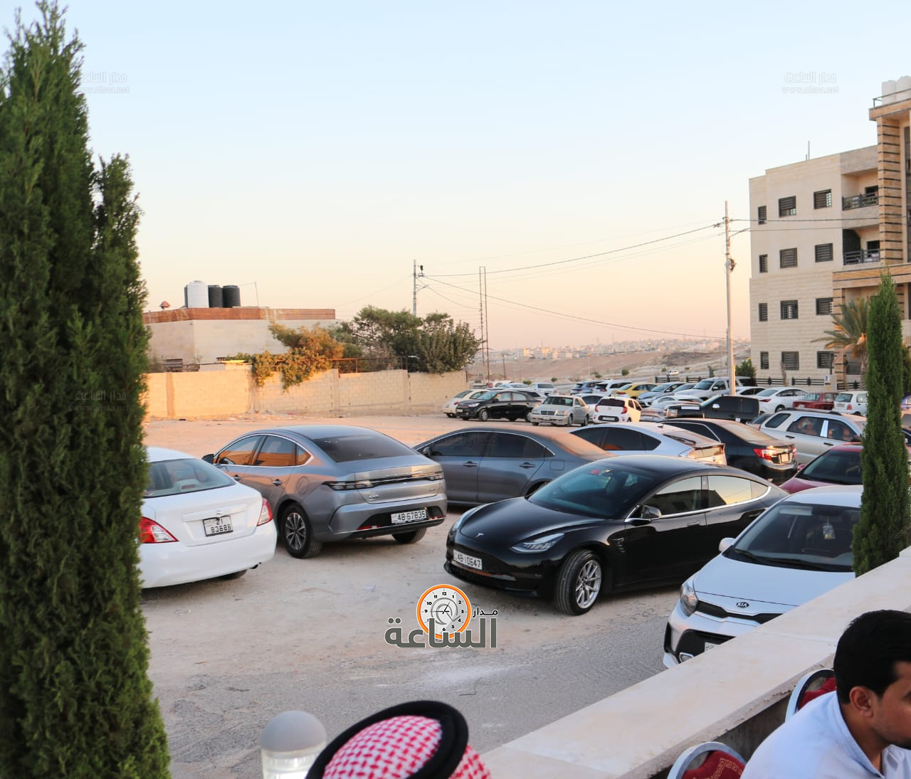 Madar Al-Saa Images 0.8755801085408447