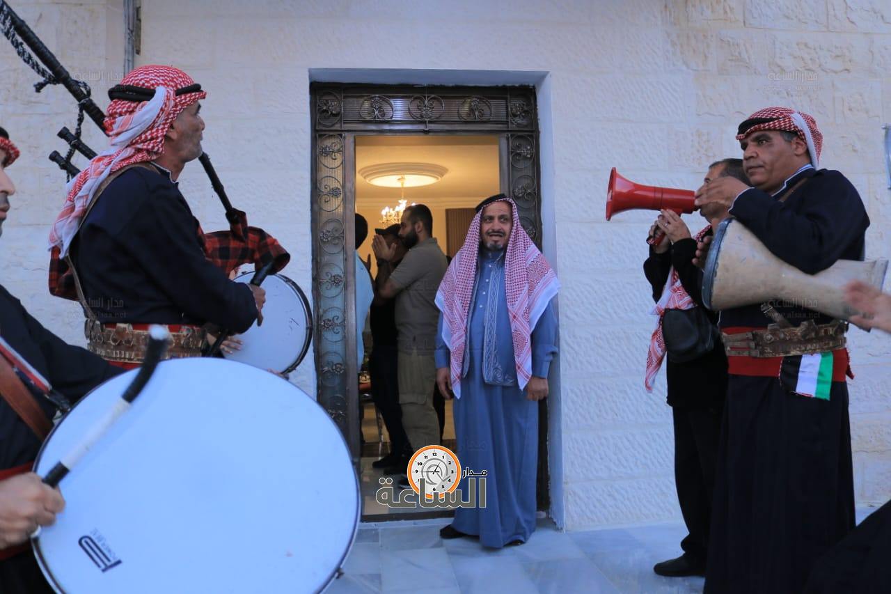 Madar Al-Saa Images 0.7977765314655707