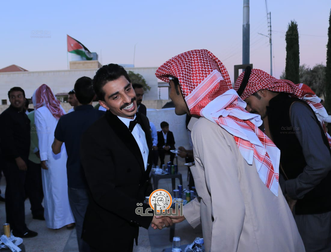 Madar Al-Saa Images 0.3324812971741178