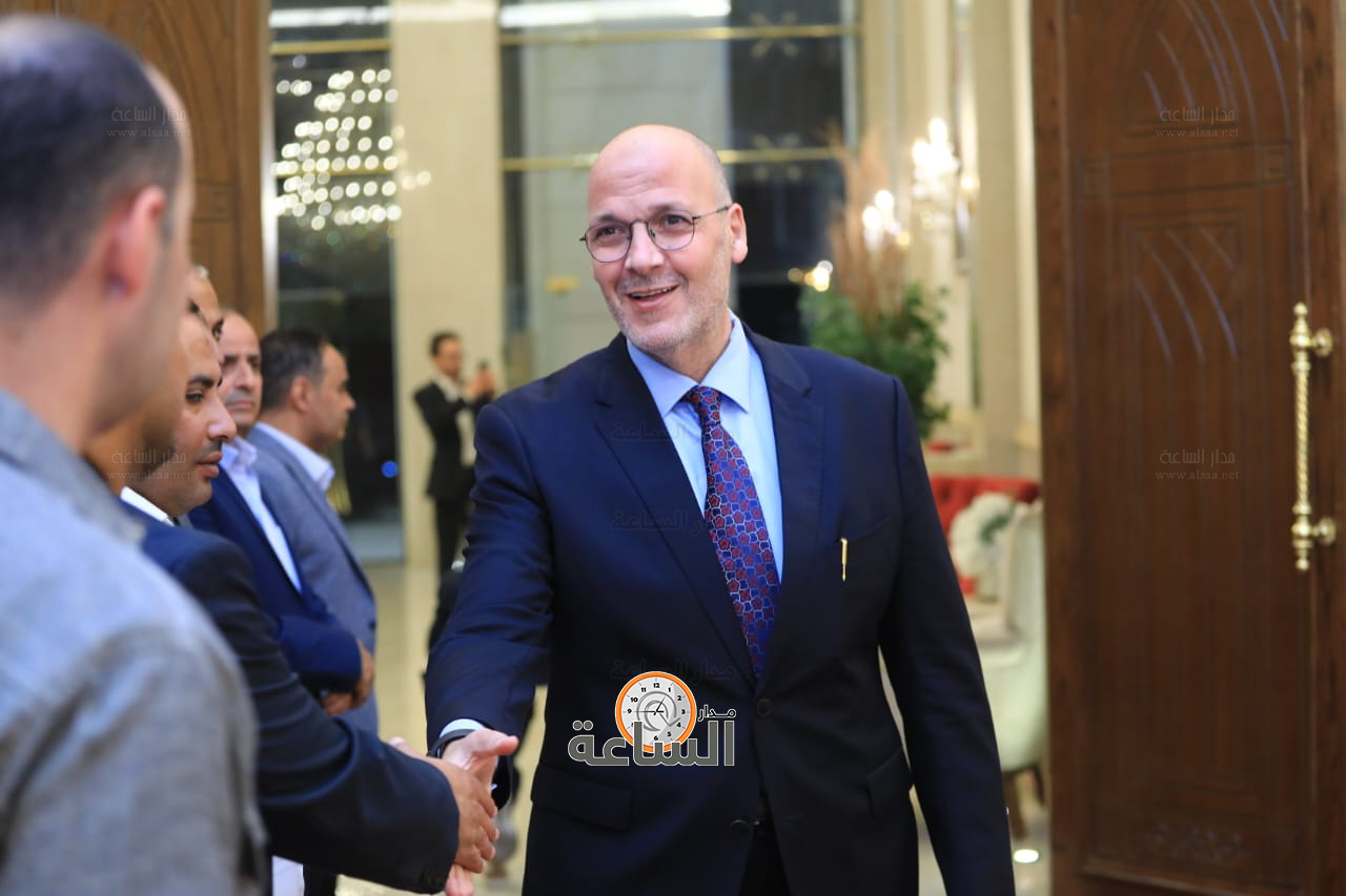 Madar Al-Saa Images 0.057510861558900506