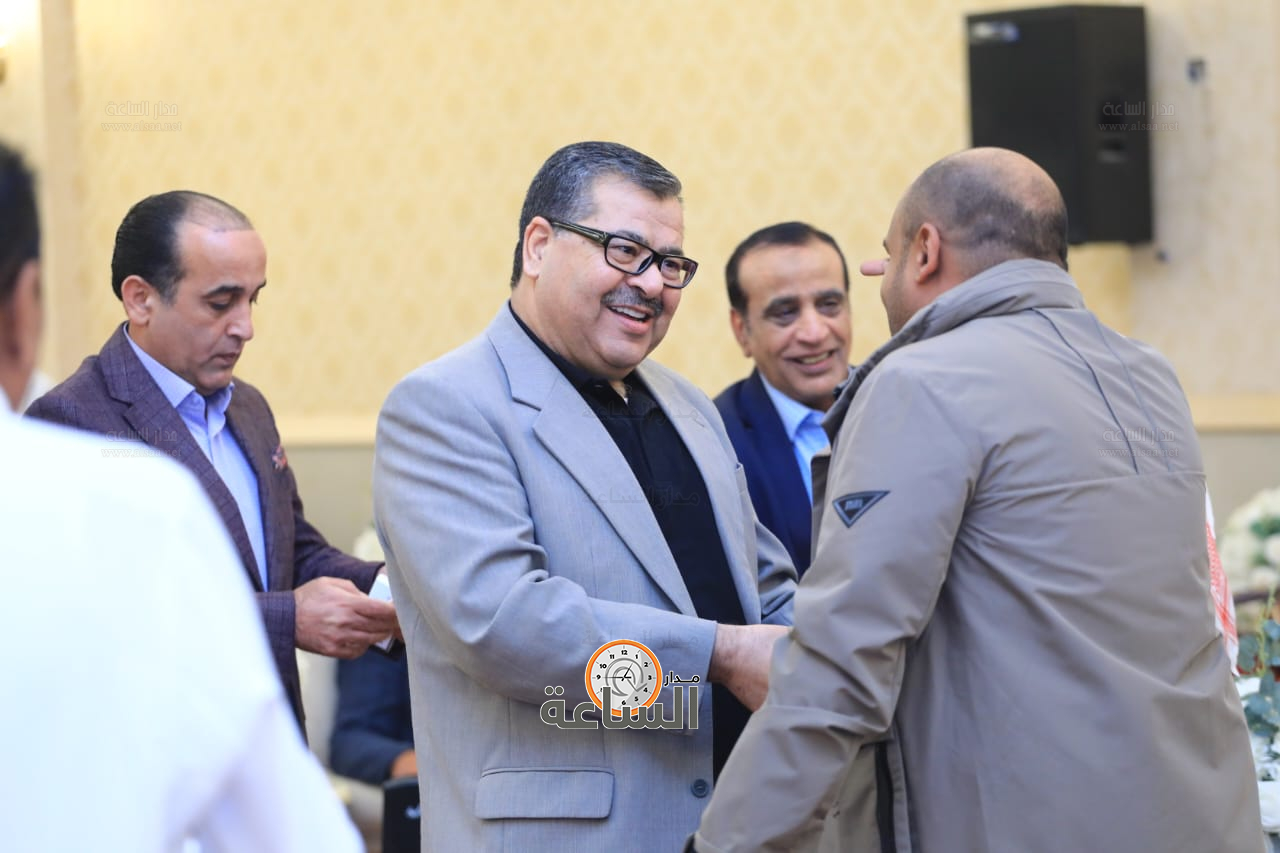 Madar Al-Saa Images 0.5413039909859237