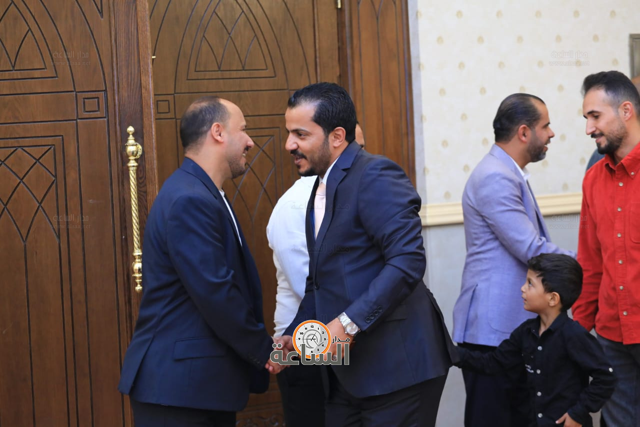 Madar Al-Saa Images 0.004898758130139069