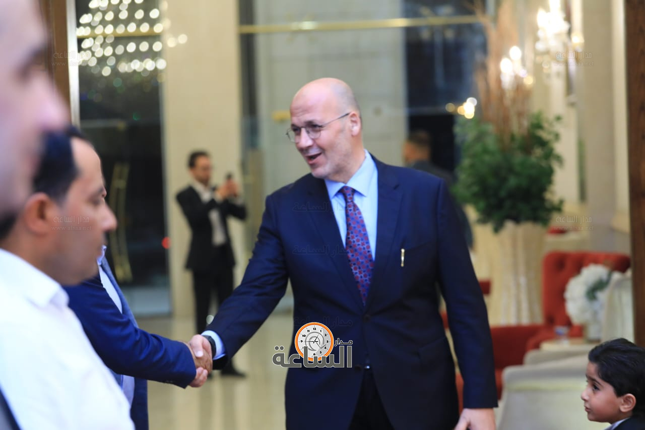 Madar Al-Saa Images 0.6910389869880136