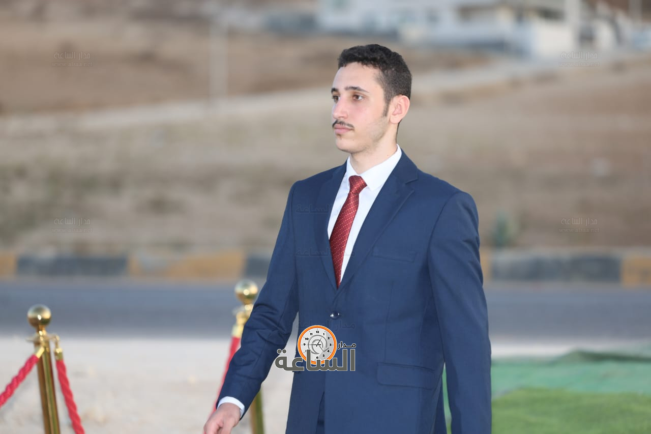 Madar Al-Saa Images 0.558492039151962