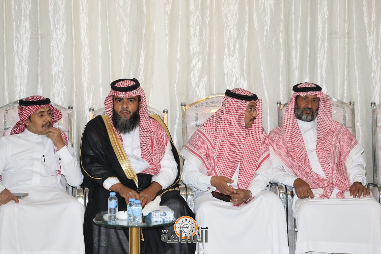 Madar Al-Saa Images 0.40476654504334264