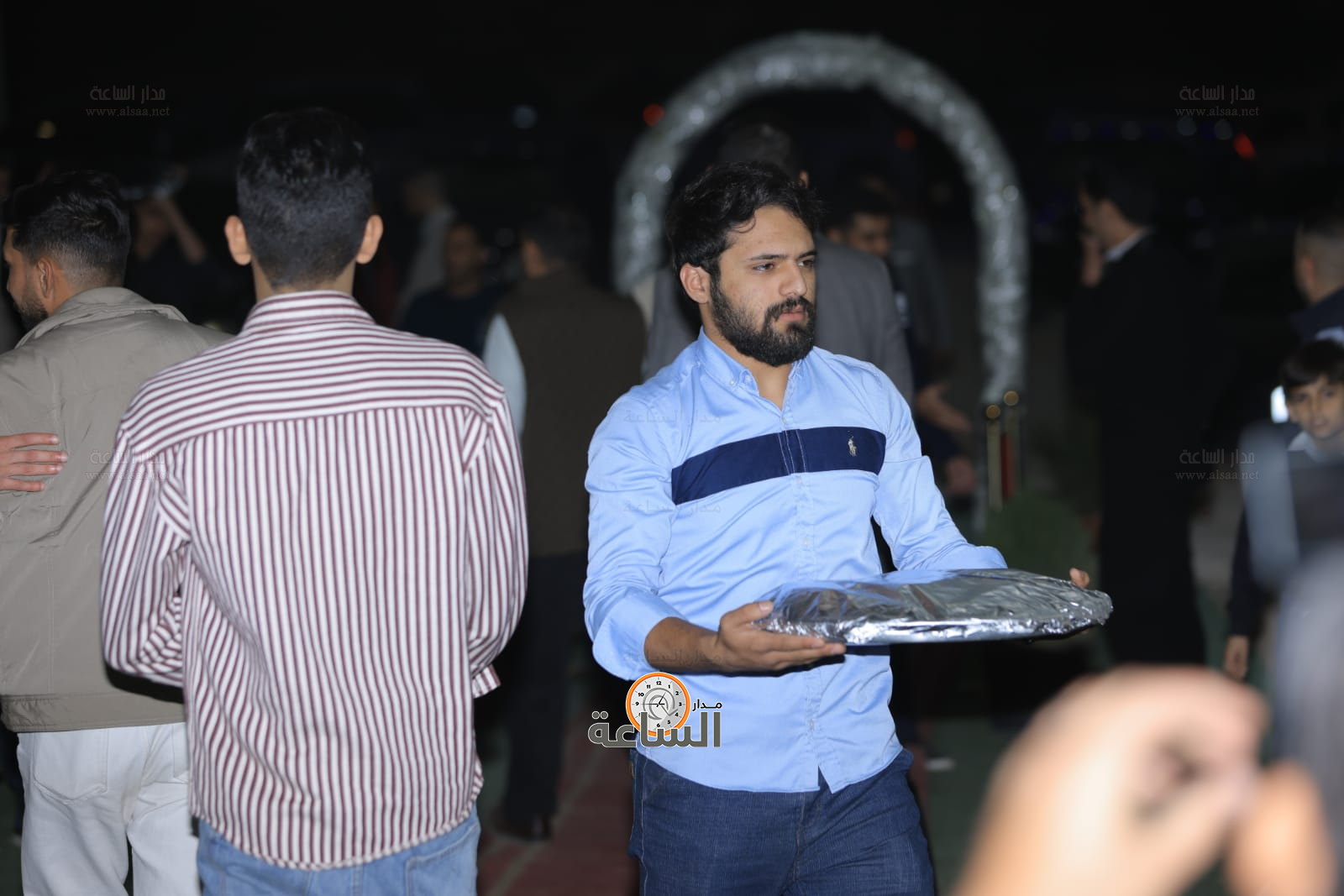 Madar Al-Saa Images 0.9802143259810866