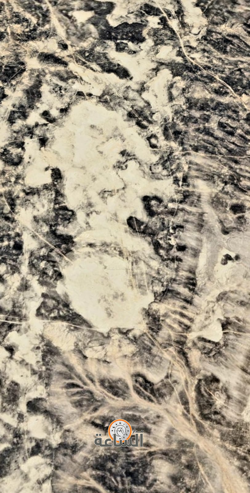 Madar Al-Saa Images 0.8781709362824963