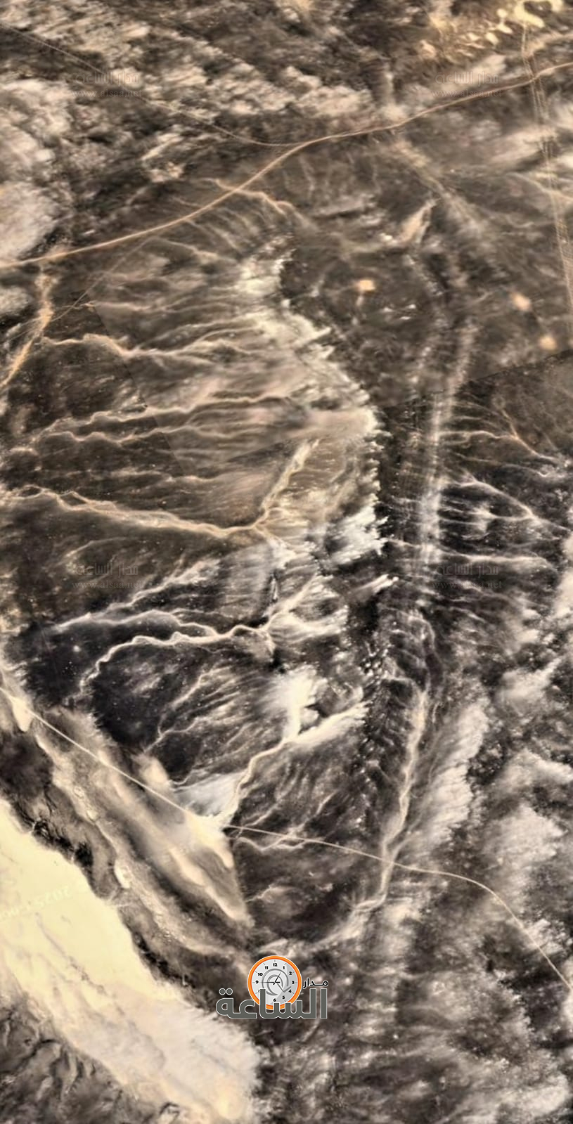 Madar Al-Saa Images 0.24336647693309255