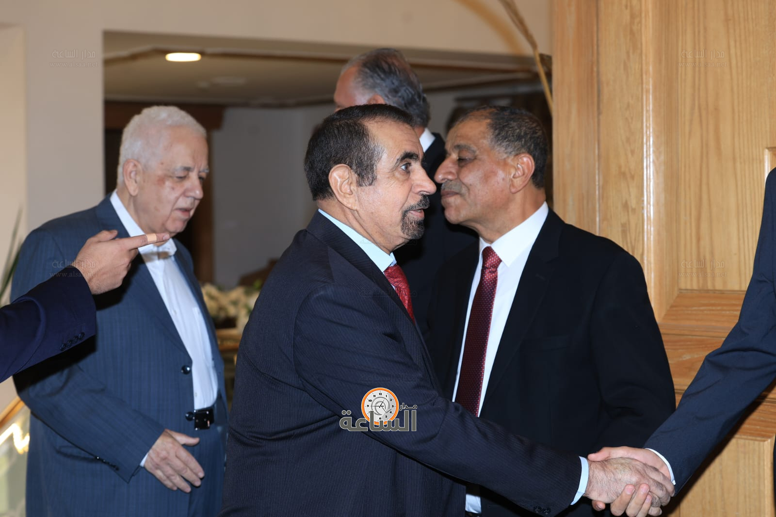 Madar Al-Saa Images 0.9848530028460122