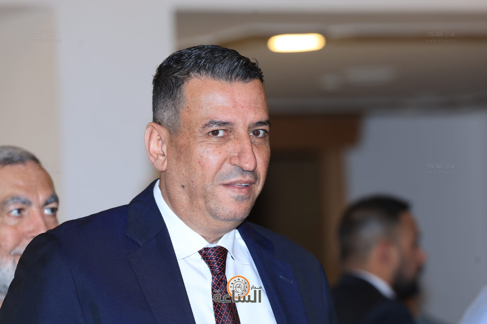 Madar Al-Saa Images 0.4134177341759424