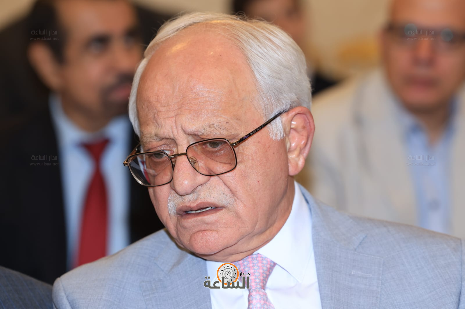 Madar Al-Saa Images 0.4190033653706068