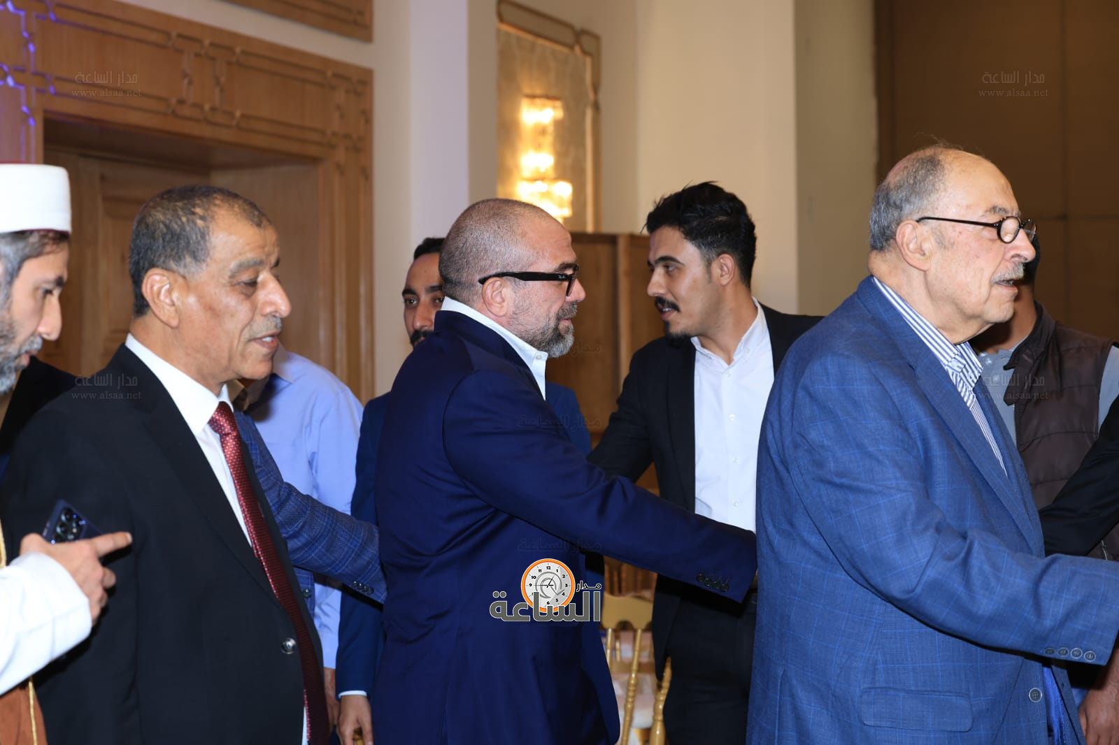 Madar Al-Saa Images 0.13818018608817395