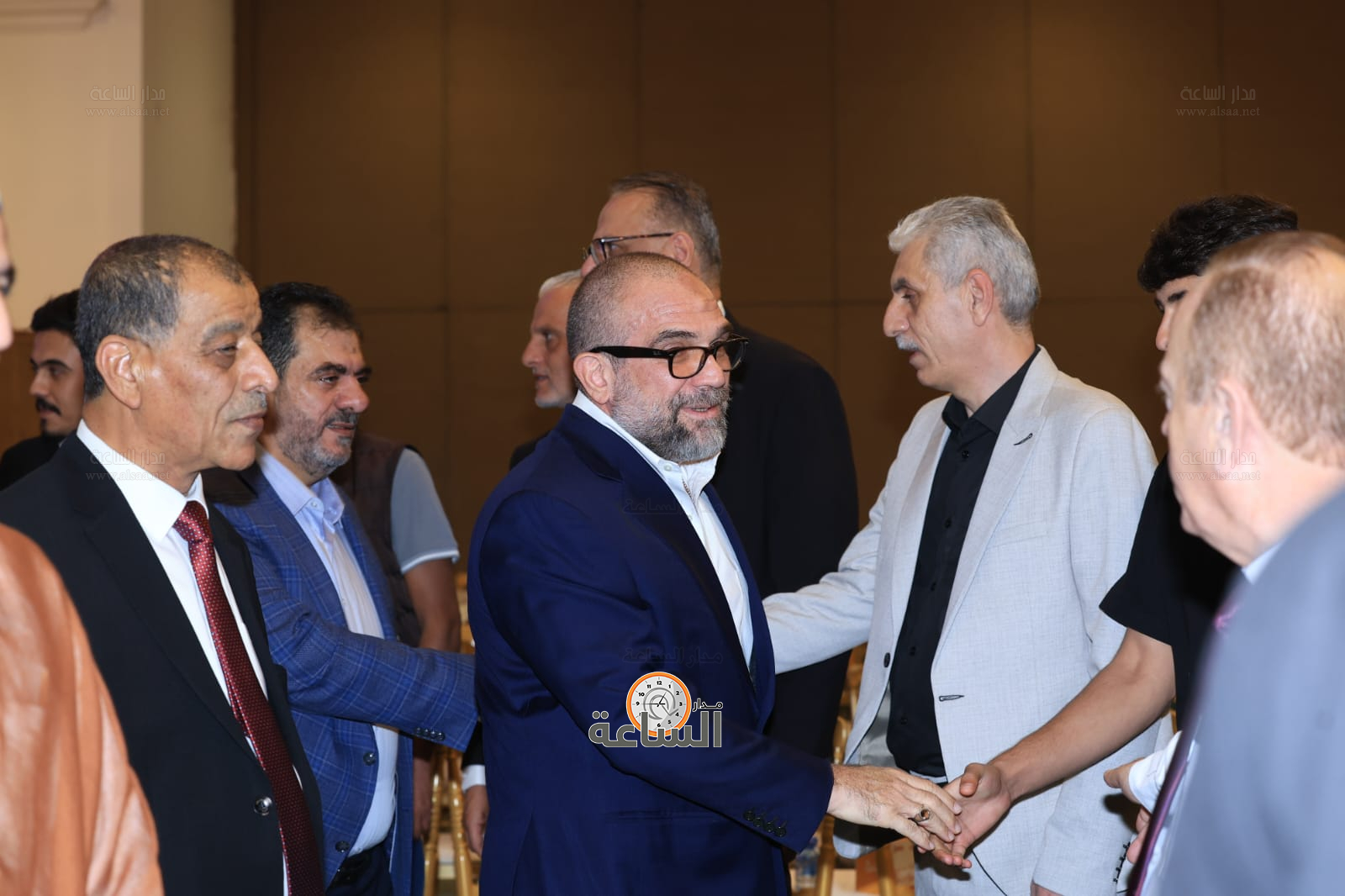 Madar Al-Saa Images 0.825619732020476