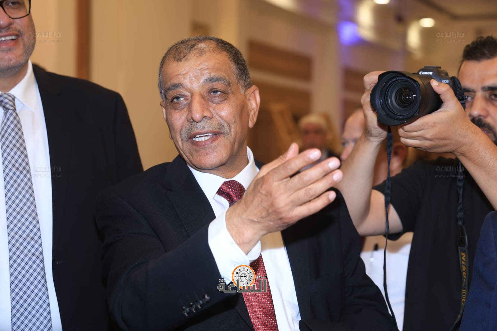 الدكتور عامر الشوبكي