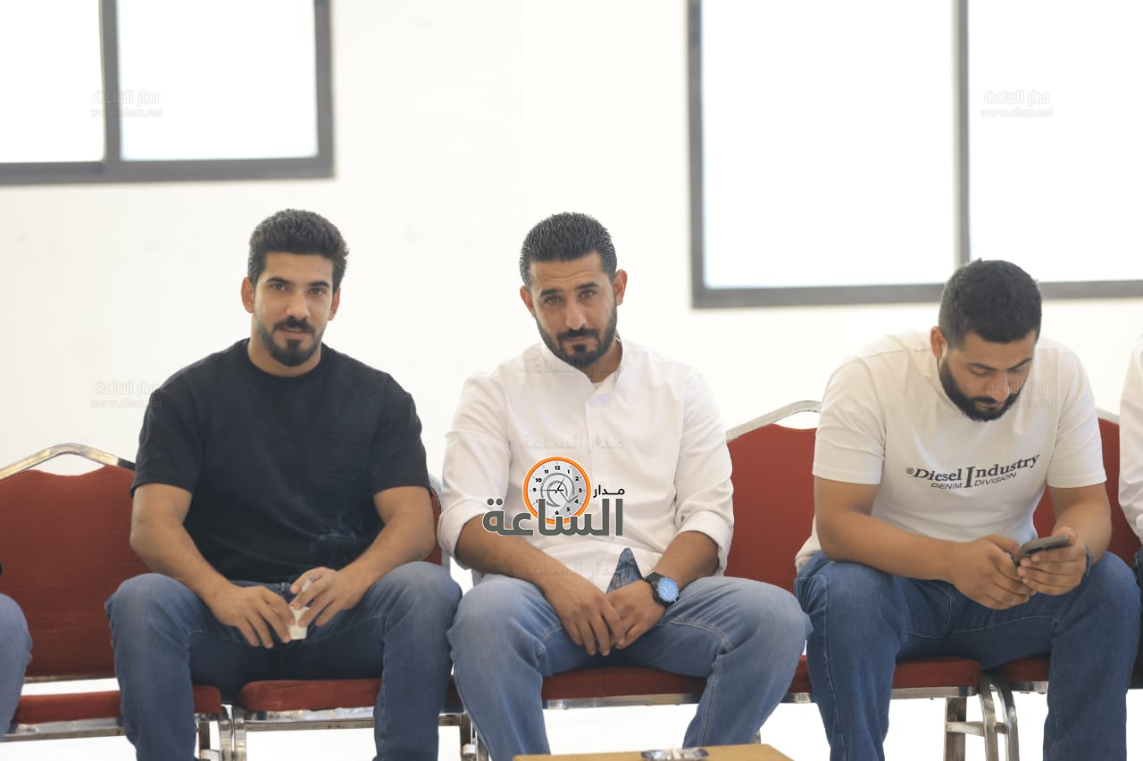 Madar Al-Saa Images 0.03944435575597183