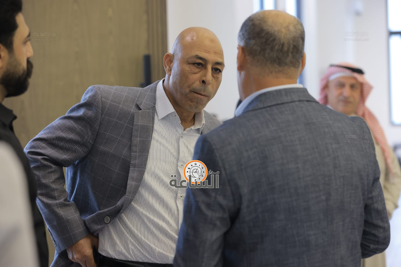 Madar Al-Saa Images 0.7314754779539347