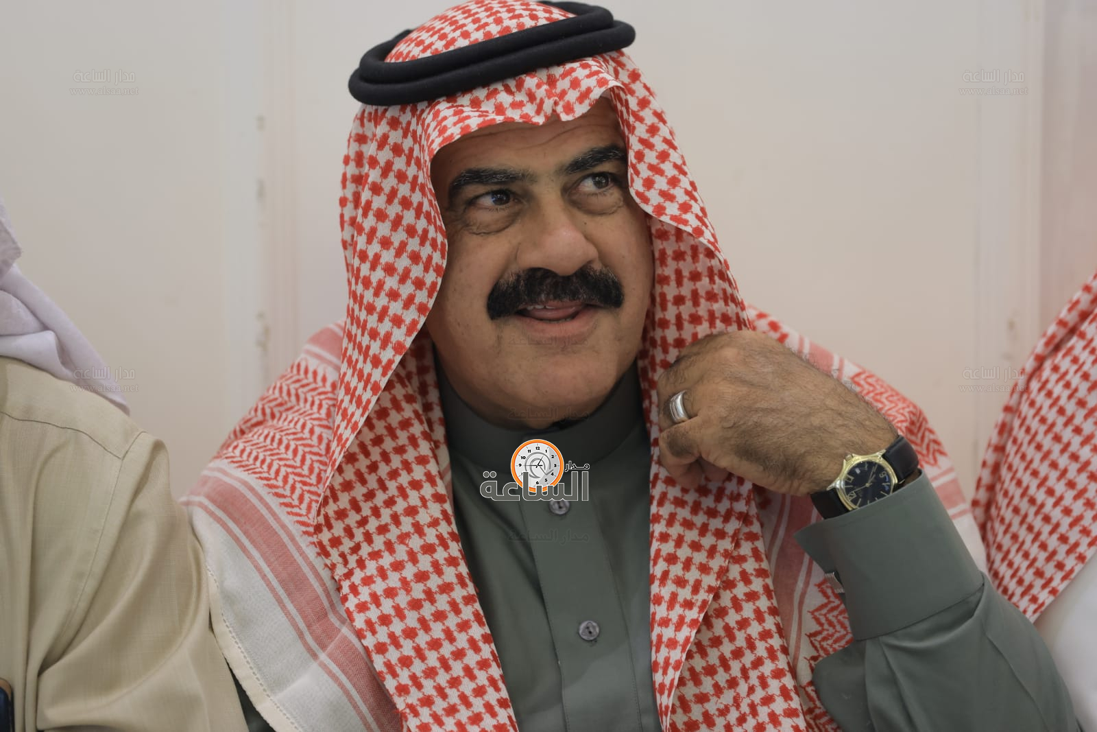 Madar Al-Saa Images 0.15804322029053353