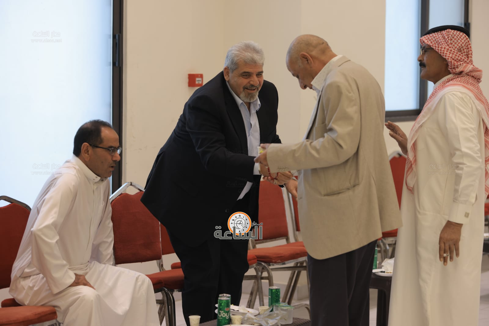 Madar Al-Saa Images 0.935627438146198