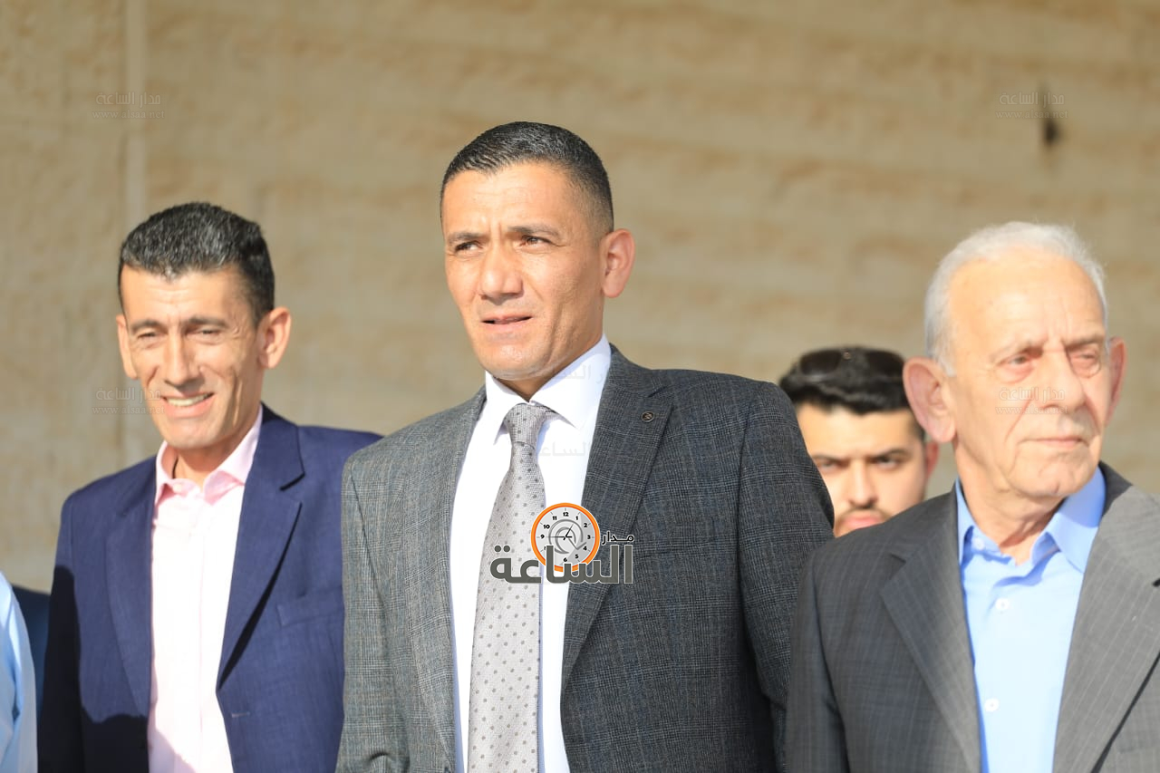 Madar Al-Saa Images 0.9414102878357838