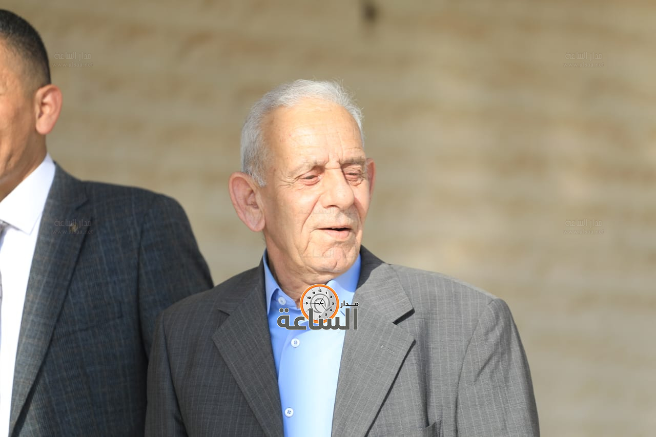 Madar Al-Saa Images 0.44662648436801544