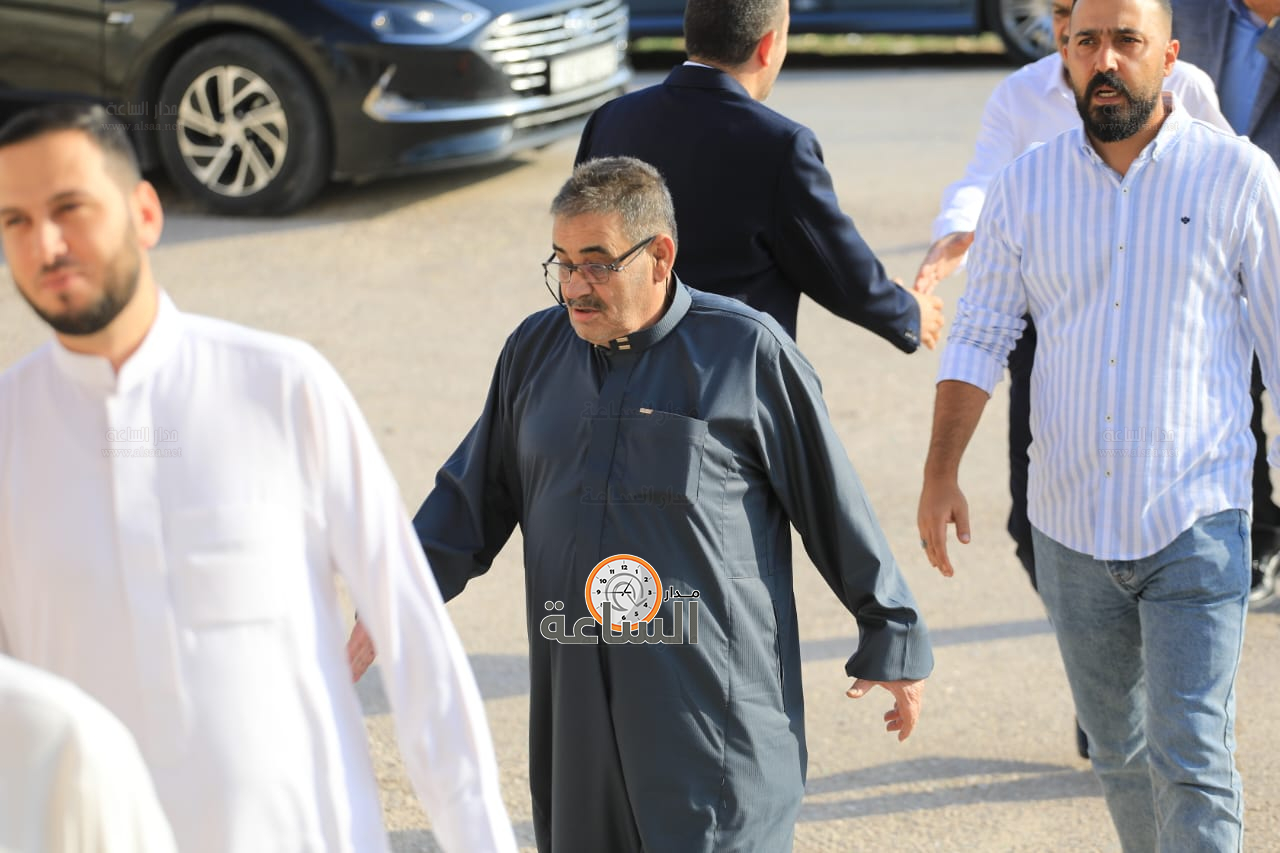 Madar Al-Saa Images 0.43949811715756437