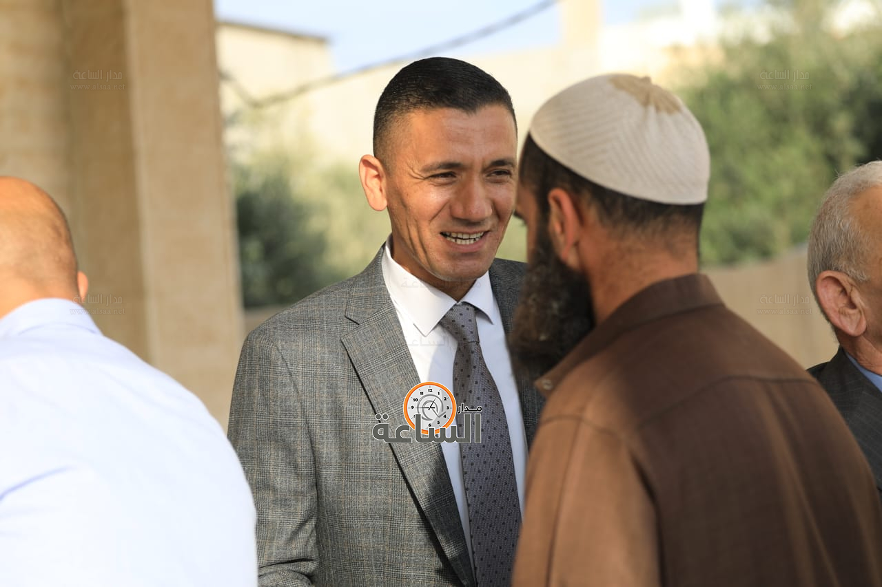 Madar Al-Saa Images 0.25020610497404083