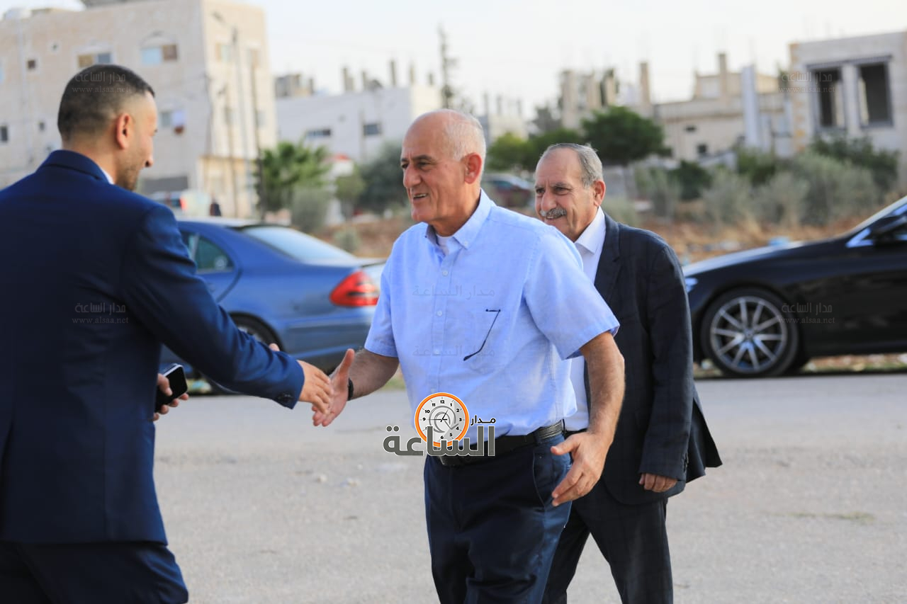 Madar Al-Saa Images 0.5360410589742703