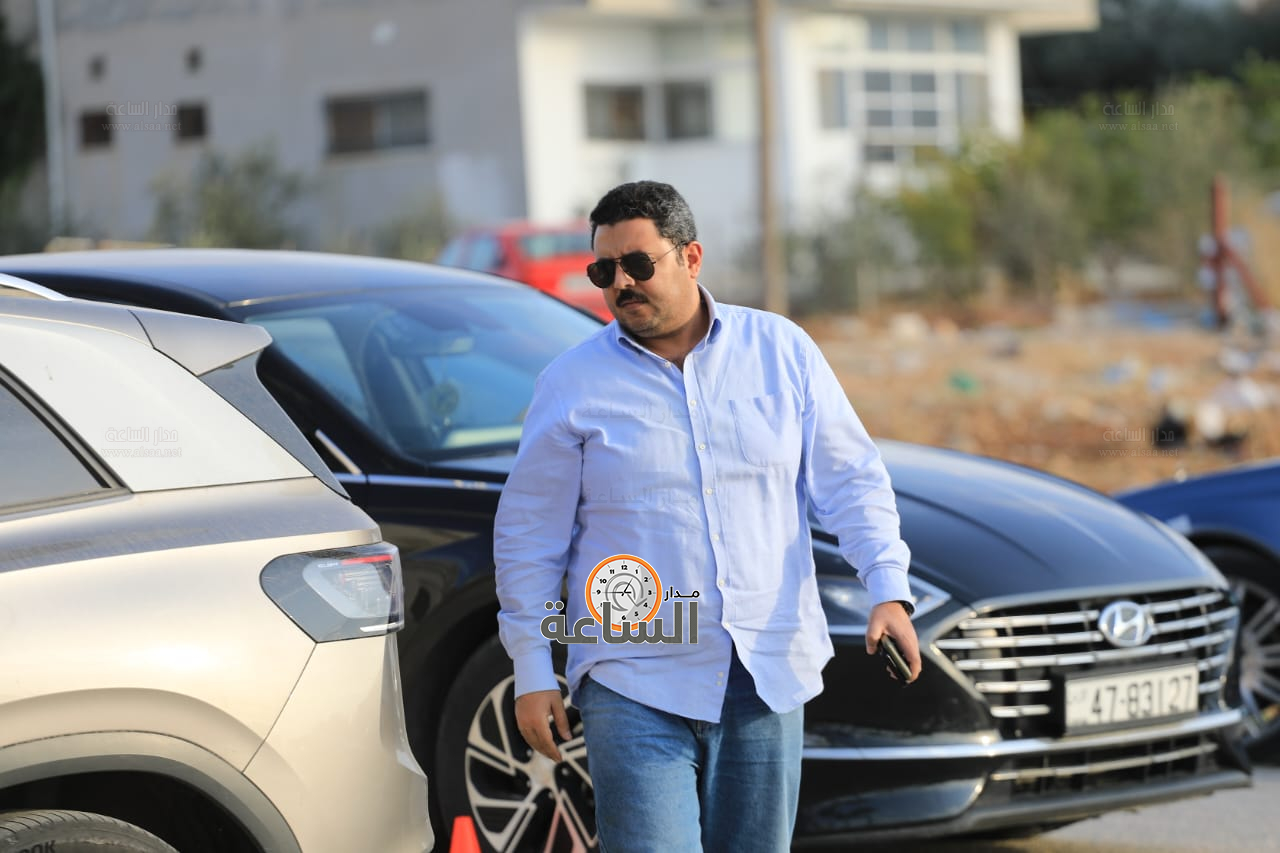 Madar Al-Saa Images 0.4156993490242955