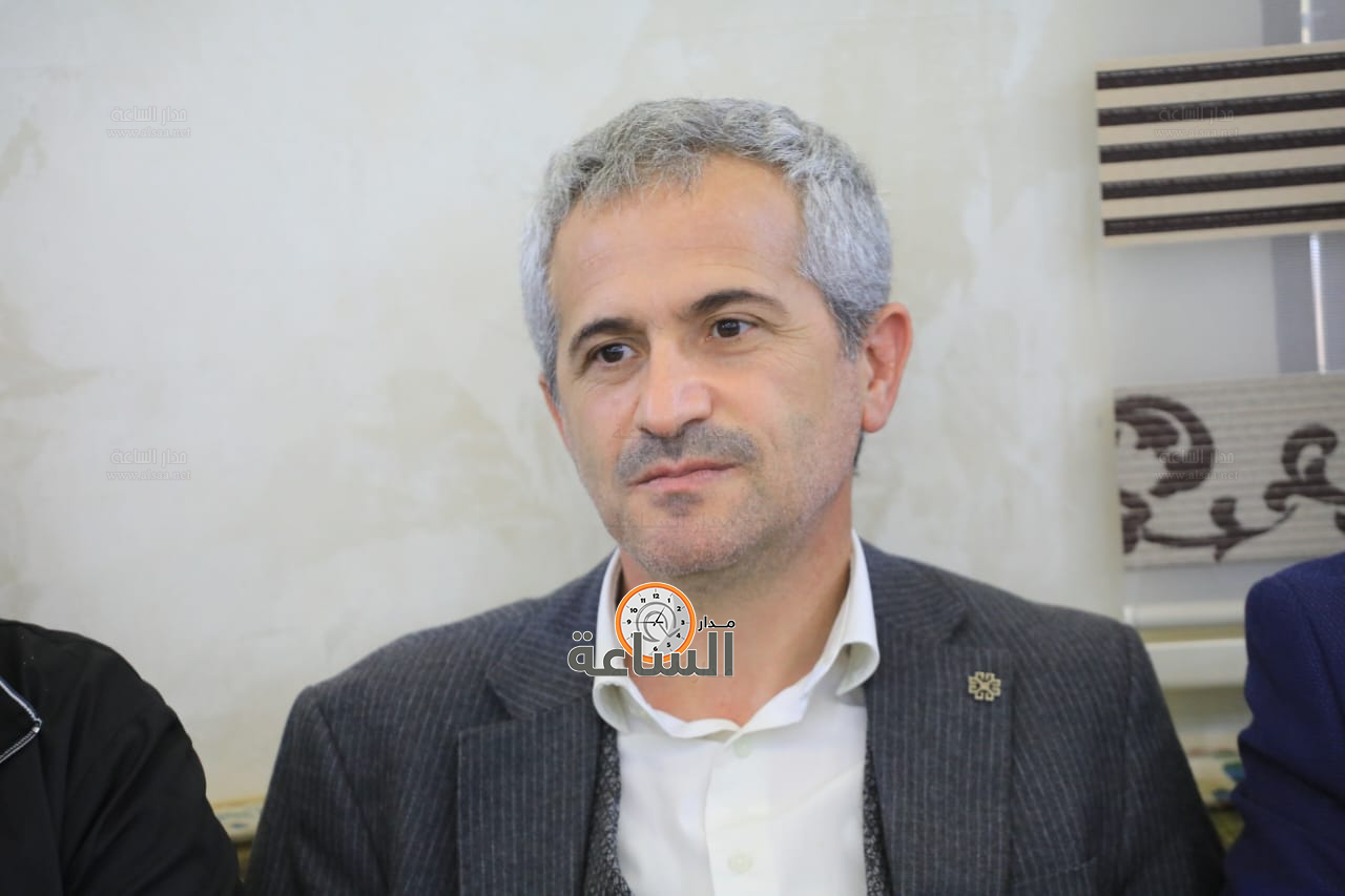 Madar Al-Saa Images 0.5633546513730112