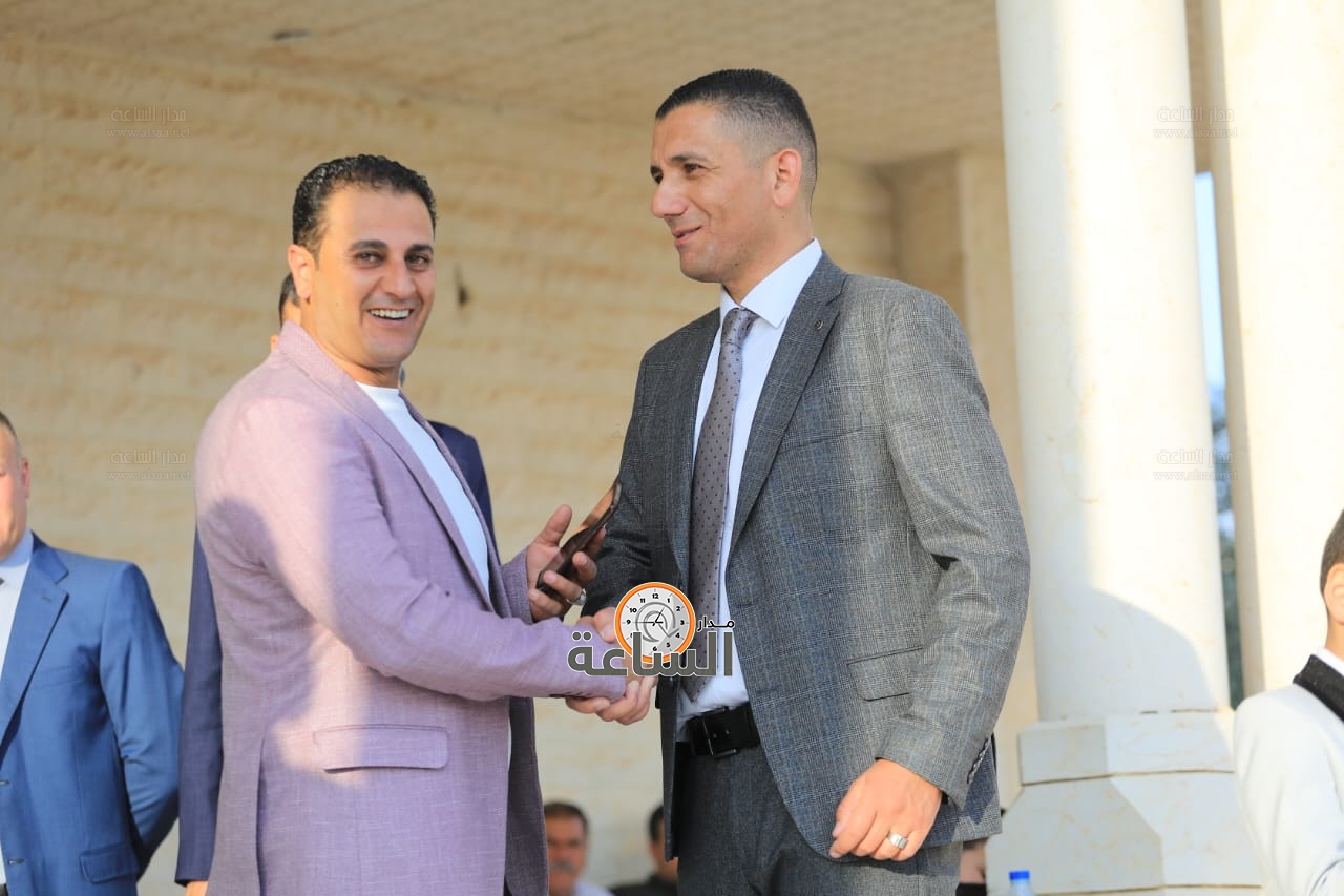 Madar Al-Saa Images 0.7009763837926549